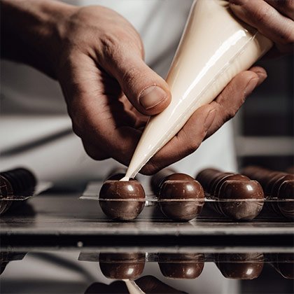 Mona Lisa Dark Truffle Shells
